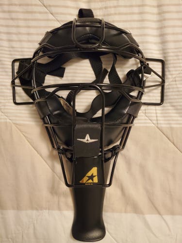 All Star Traditional Umpire / Catchers Mask with LMX Pads