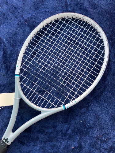 Unisex Diadem Rise25 Tennis Racquet (Used)