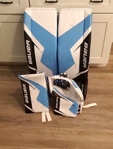 34" Bauer Sv-Pro Goalie Leg Pads