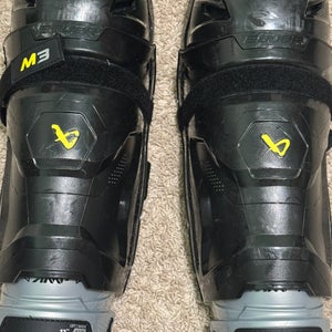 Intermediate Bauer Supreme M3 13" Shin Pads (Used)