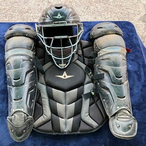 Intermediate All Star System 7 Catcher's Set (Used)