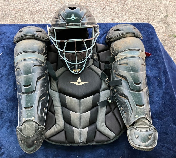 Intermediate All Star System 7 Catcher's Set (Used)