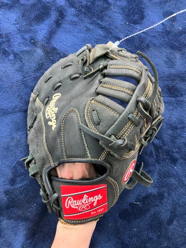 Black Rawlings Renegade RH First Base Baseball Glove 11.5" (Used)