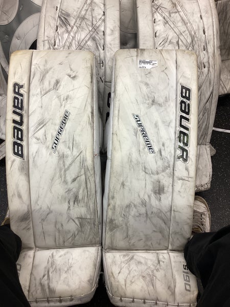 29" Bauer S190 Goalie Leg Pads (Used)