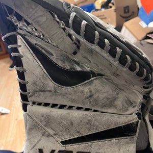 Bauer Regular (Used) Glove