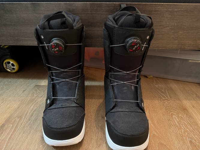 Men’s size 10.5 (W 11.5) Salomon Faction BOA Snowboard Boots (2 days Used) FREE SHIPPING
