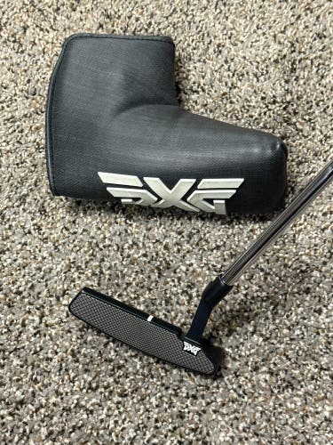 Black Men's PXG 0211 Bayonet Blade Right Handed Putter 33" w/headcover (Used)