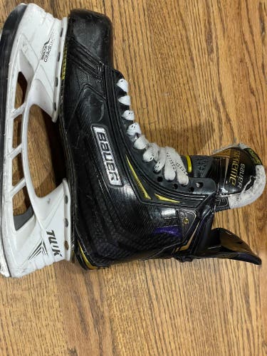 2018 Bauer Supreme 2S Pro Hockey Skates Regular Width 7 (Used)