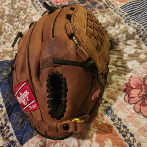 Rawlings RH Sandlot Series SL125BFB Baseball/Softball Glove 12.5" Excellent Condition