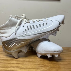 Nike Vapor Edge Pro 360 2 Football White Metallic Silver  Men's Sz 8.5 USED