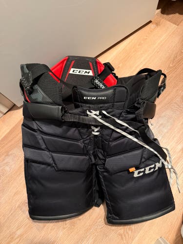 Senior Large 2024 CCM CCM Pro Hockey Goalie Pants  (Used)