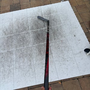Intermediate CCM Jetspeed FT7 Pro Left Hand Hockey Stick P29 (Used)