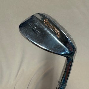 Men's Wilson harmonized Right Handed Wedge Wedge Flex 45 Degree Steel Shaft (Used)
