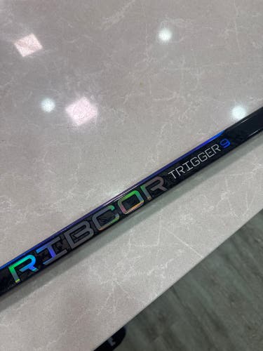 Junior CCM RibCor Trigger 9 Left Hand Hockey Stick P28 (Used)