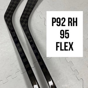 Senior(2x)Right P92 95 Flex ProBlackStock™ Unbranded Blackouts Pro Stock Nexus Hockey Sticks