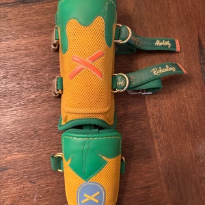 Absolutely ridiculous banana leg guard