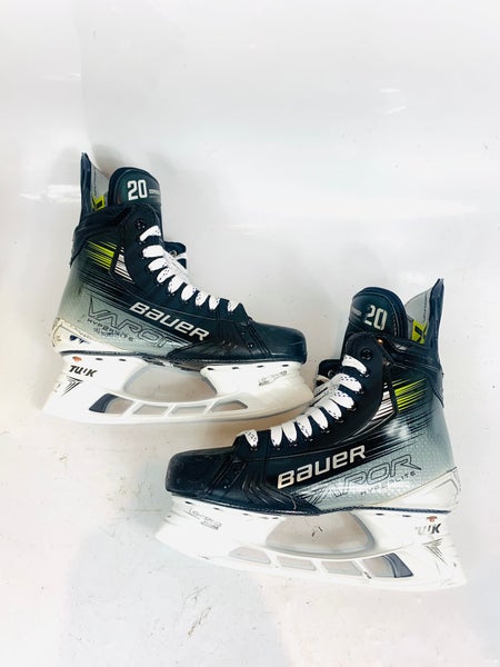 Chandler Stephenson Bauer Vapor Hyperlite 2 Hockey Skates Regular Width Pro Stock 8.5 D