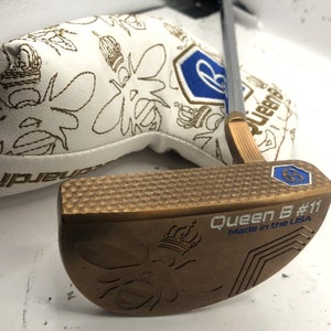 2023 BETTINARDI QUEEN B 11 PUTTER (34.5") Rose Gold w/Head Cover