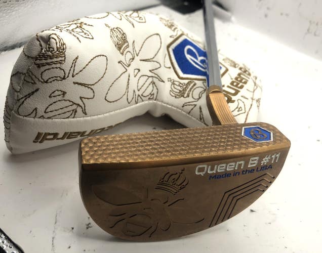 2023 BETTINARDI QUEEN B 11 PUTTER (34.5") Rose Gold w/Head Cover