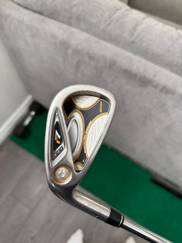 Taylormade R7 draw left handed 4 iron
