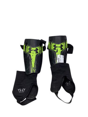 Used Under Armour Soccer Shin Guards Adult Black MD 11347-S000257995