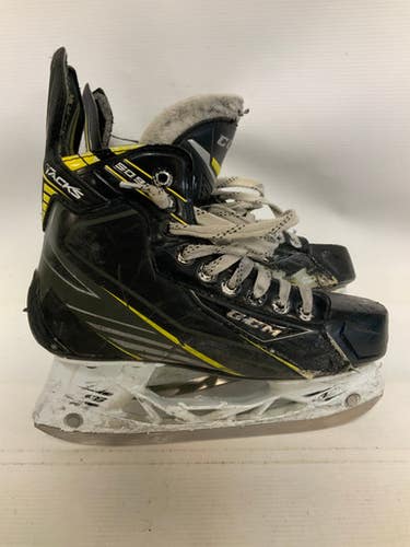 Used CCM TACKS 5092 Junior Hockey Skate Junior 04.5 11823-S000035288