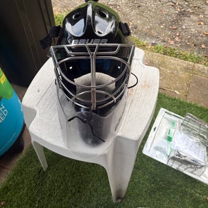 2014 Senior Large Bauer NME3 Goalie Mask Pro Stock (Used)