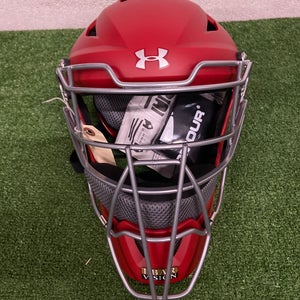 Under Armour UAHG3 Catcher's Mask (New)