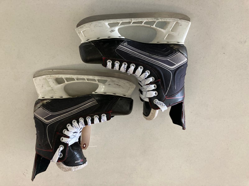 Senior Bauer Vapor X400 Hockey Skates 7 (Used)
