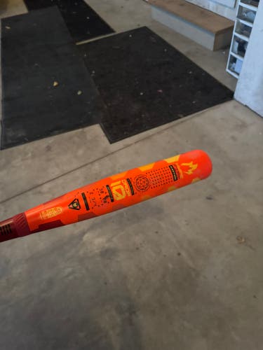 2025 Easton Hype Fire Composite USSSA Certified Bat (-10) 20 oz 30" (Used)