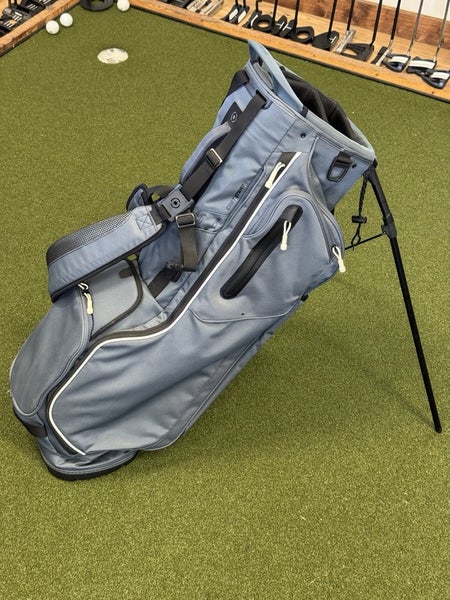 Ping Hoofer Golf Stand Bag 5 Way Dual Straps Charcoal/Black/White No Logo Bag