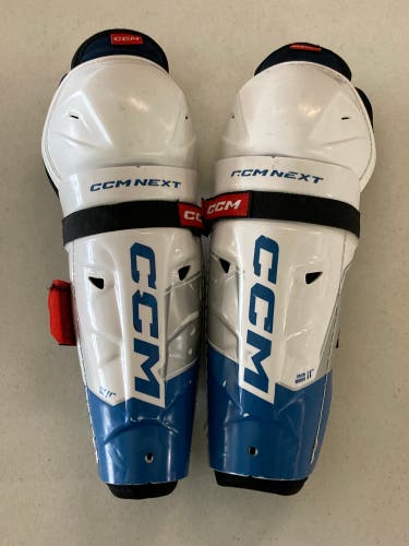 Junior CCM Next Shin Pads 11" (Used)