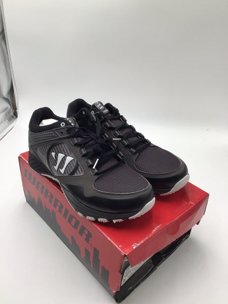 Black Men's Size M 10.5 (W 11.5) Adult Warrior Shoes (New)