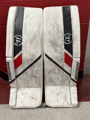 35" Senior Warrior Ritual G5 Goalie Leg Pads (Used)