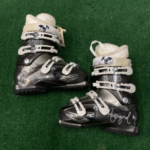 Mondo 24 & 24.5 Men's Rossignol Kiara Sensor Ski Boots (Used)