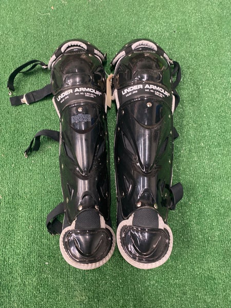 Junior Under Armour Victory Series Catcher's Leg Guard (Used)