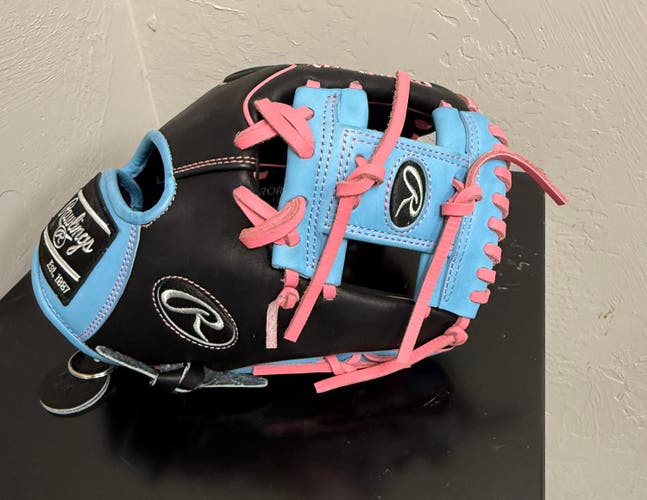 2025 Rawlings Heart of the Hide RH Infield Baseball Glove 11.5" (New)
