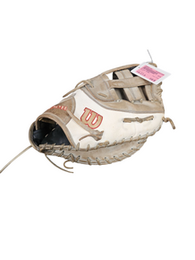 Used Wilson A2000 BB/SB First Base RH Throw Brown 12 1/2" 11850-S000021883