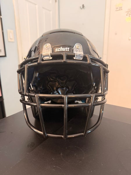 SCHUTT F7 VTD XL BLACK ADULT FOOTBALL HELMET