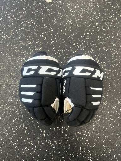 Used CCM TACKS 4R2 Youth Gloves Black 8" 11849-S000033008