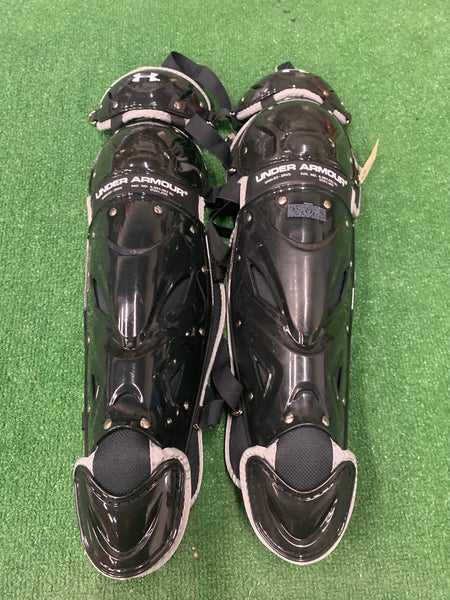 Adult Under Armour Victory Series Catcher's Leg Guard (New)