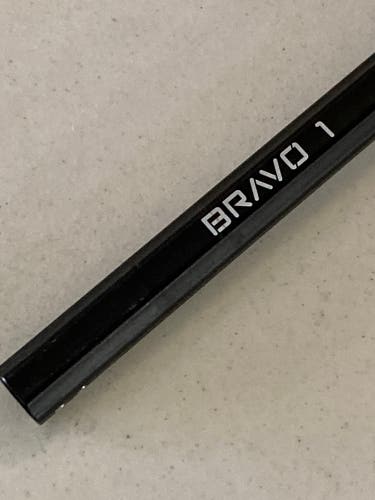 USed ECD Bravo 1 Goalie Shaft