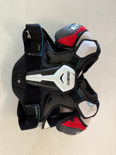 Small Senior CCM JETSPEED FT6 Shoulder Pads (Used)