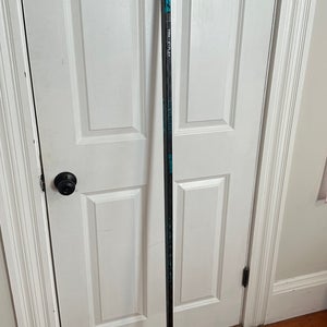 Senior Bauer Twitch Left Hand Hockey Stick P88 (Used Once)