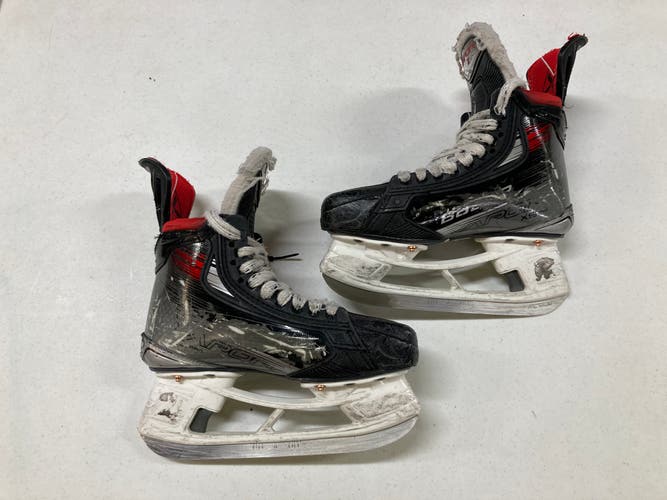 Junior Bauer Vapor X5 Pro Hockey Skates Size 3.5 (Used)