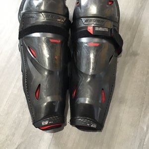 Senior Bauer Vapor 3X Pro 15" Shin Pads (Used)