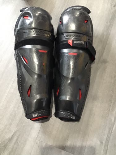 Senior Bauer Vapor 3X Pro 15" Shin Pads (Used)