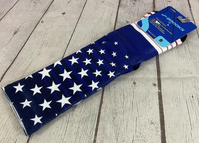 Brooks Adult's PACESETTERS 4TH OF JULY Ankle Socks Blue White Red Black Small