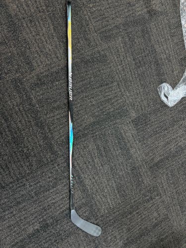 Senior Bauer Vapor FlyLite Left Hand Hockey Stick P92 Pro Stock (New)