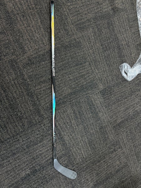 Senior Bauer Vapor FlyLite Left Hand Hockey Stick P92 Pro Stock (New)